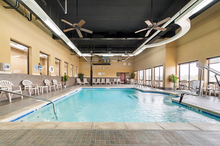 Pool 15 of 22
