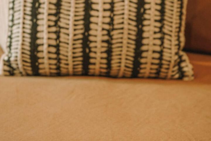 Room 5 of 37