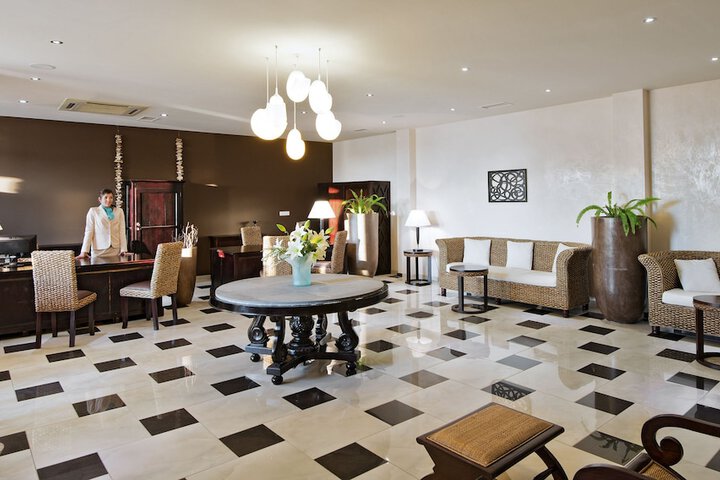 hotel photo