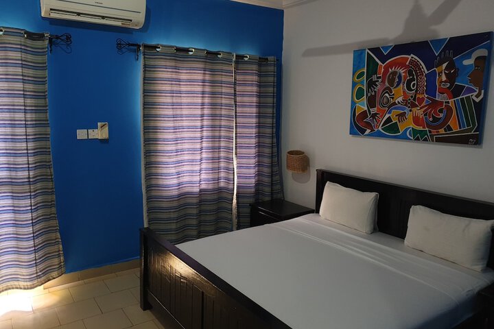 Room 22 of 104