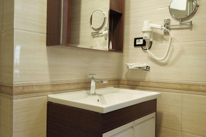 Room 45 of 73