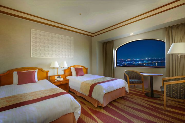 Room 16 of 61