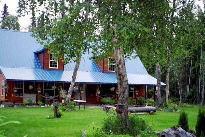 Blonde Bear Bed & Breakfast