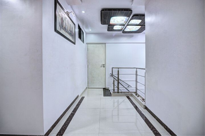 Lobby Photos