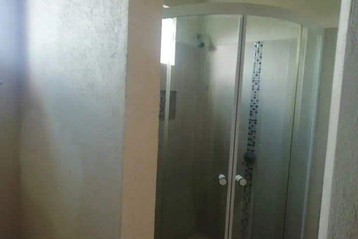 Room 12 of 19