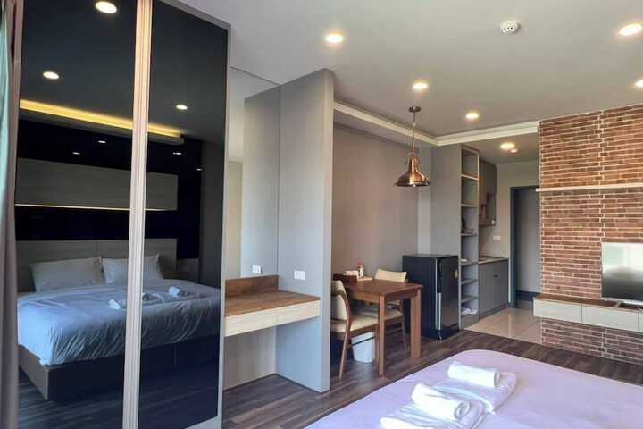 Room 7 of 55