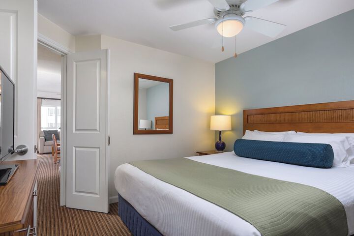 Room 5 of 26