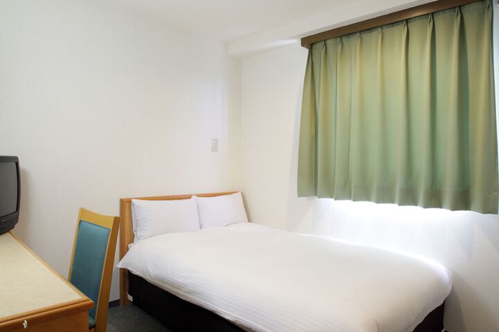 Room 5 of 22