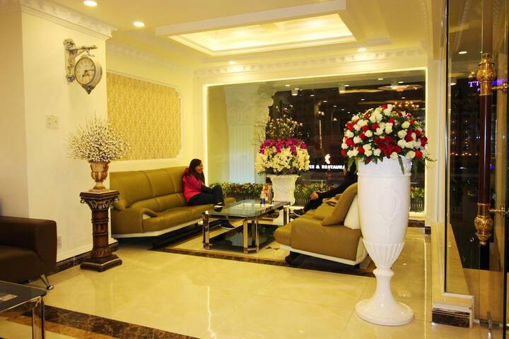 Guest Lobby