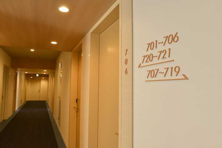 Ballroom/Hall 77 of 101