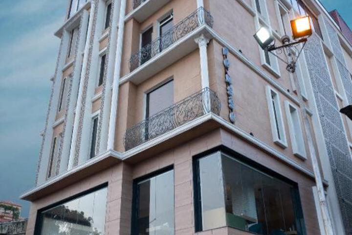 Poiisse- a Boutique Hotel