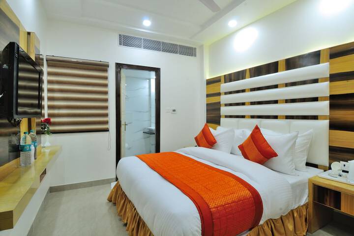 Room 29 of 36