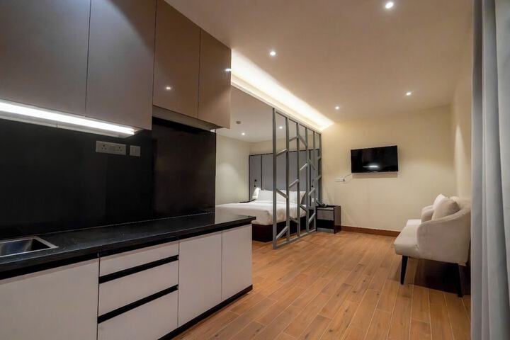 Room 20 of 43