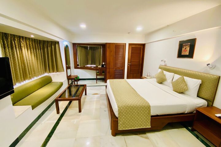 Room 21 of 54