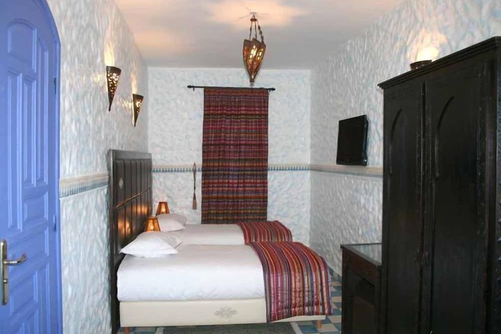 Room 13 of 69