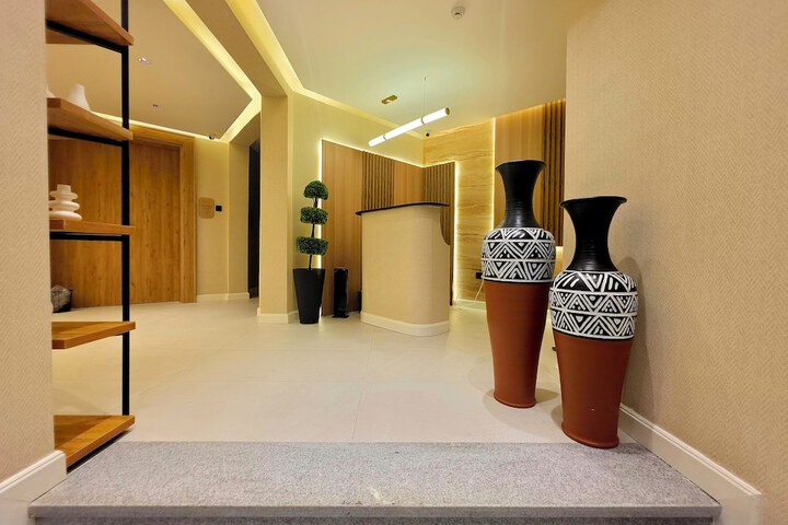 Hotel Interior 9 of 72