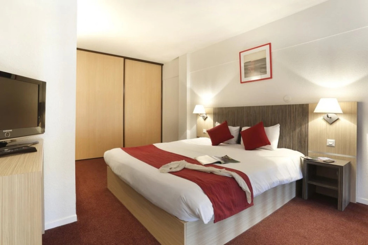 guest_rooms