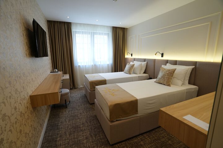 Room 18 of 51