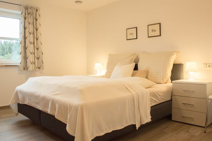 Room 3 of 47
