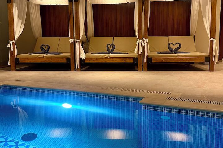 Pool 39 of 57