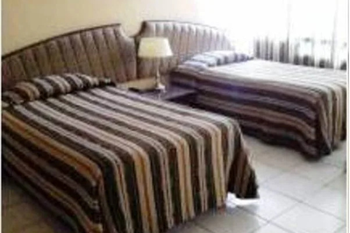 Room 2 of 23