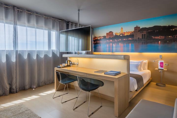 Room 14 of 113