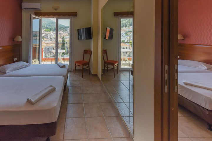 Room 15 of 107