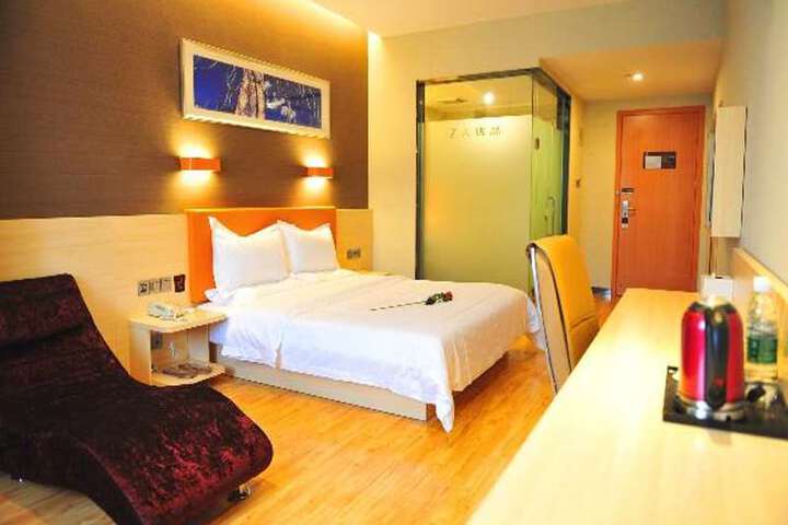 7 Days Premium (Hongsheng Plaza Dazu Chongqing)