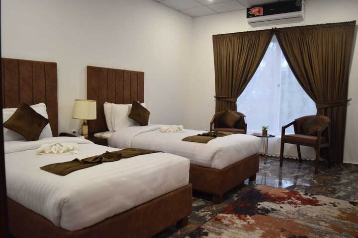 Room 2 of 13