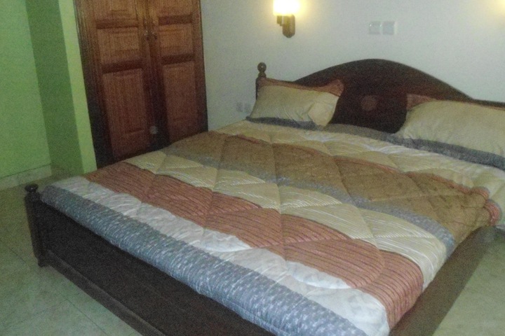 Room 2 of 15