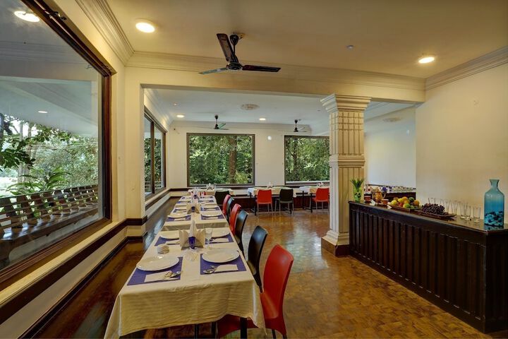 Dining Photos
