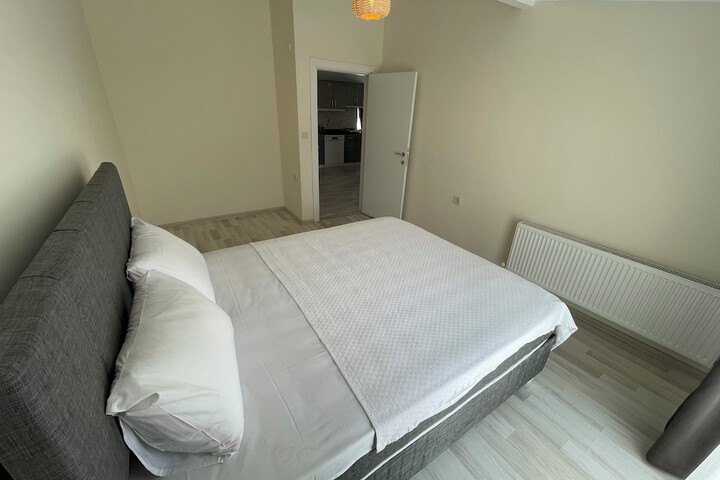 Room 27 of 58