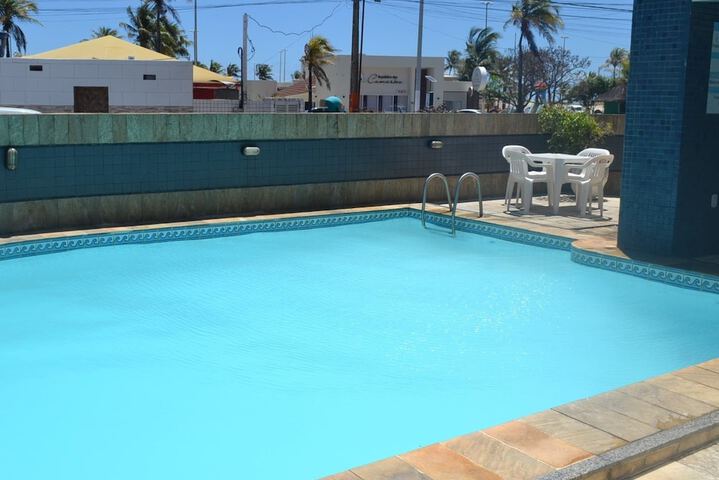 Pool 22 of 37