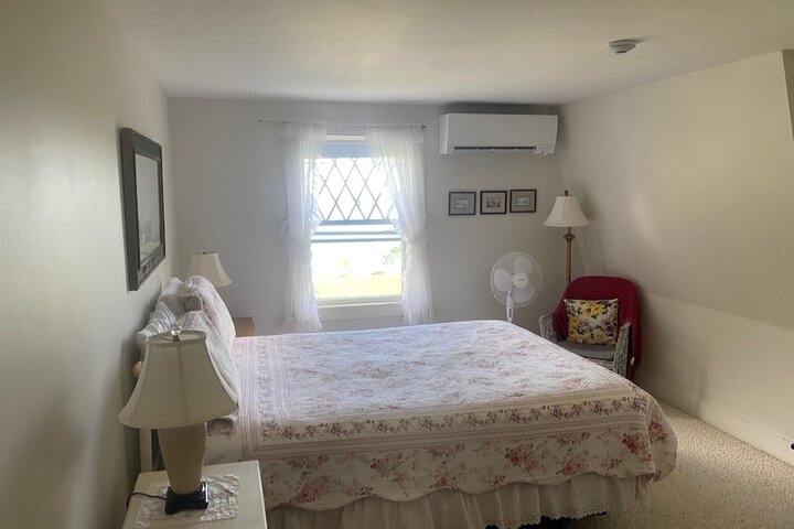 Room 31 of 205
