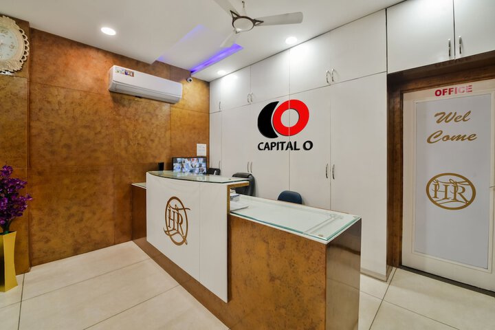 CAPITAL O 39331 HOTEL RETAJ