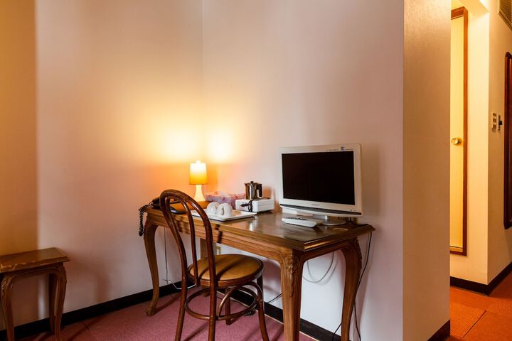 Room 14 of 59