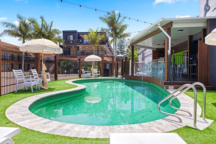 Pool 53 of 56