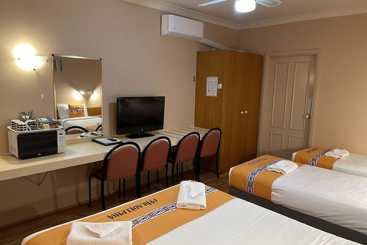 Room 11 of 54