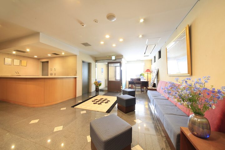 Hotel Lobby