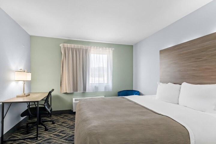 Room 35 of 58