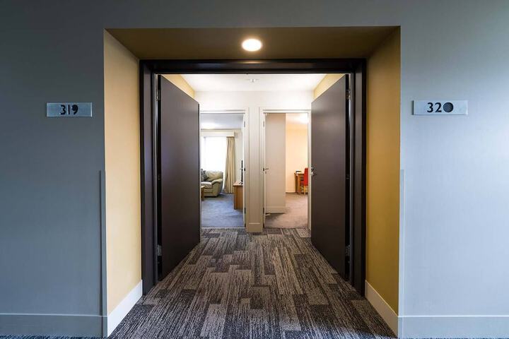 Room 16 of 63
