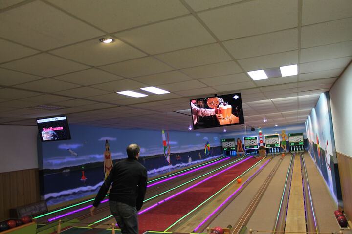 Sports facility
