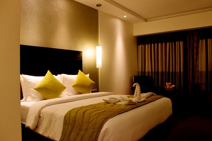 Room 4 of 55