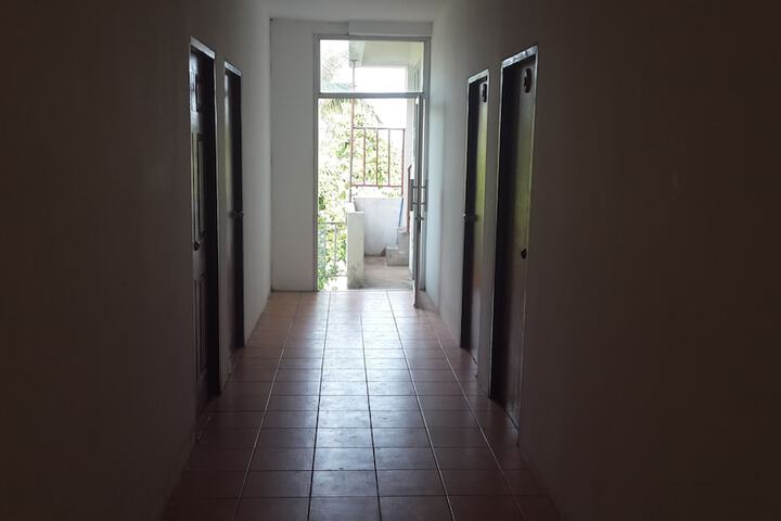 Ballroom/Hall 17 of 19