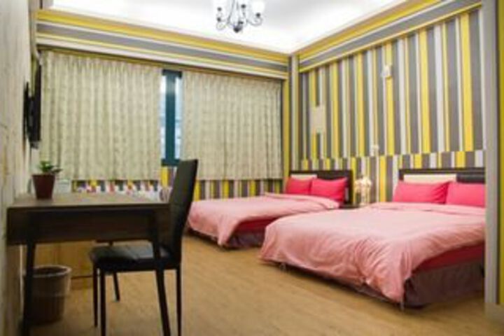 Room 17 of 20