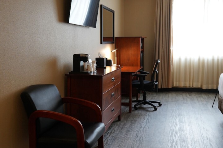 Room 18 of 52