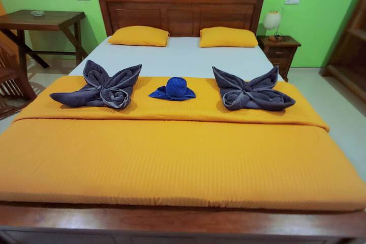 Room 21 of 51