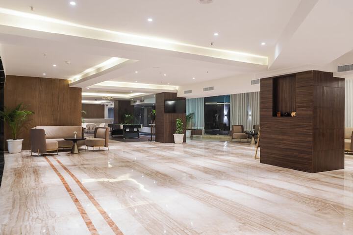 Hotel Interior 4 of 47