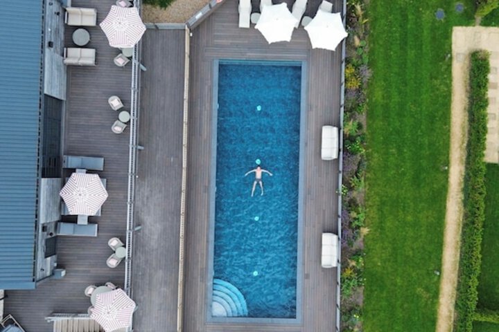 Pool 58 of 94