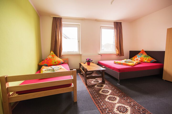 Room 4 of 22